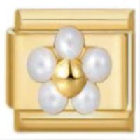 Pearl Flower with Gold Center Gold Italian Charm